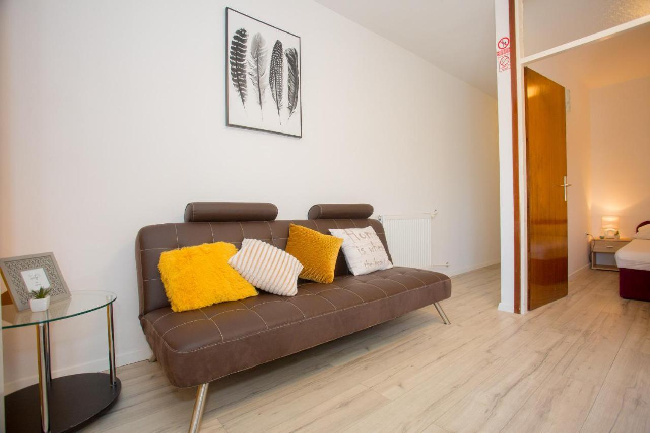 Apartments Buba Split Bagian luar foto